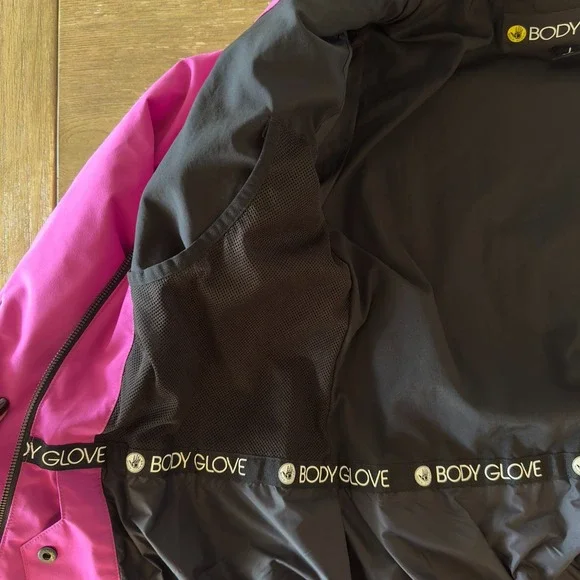 Body Glove Women's‎ Magenta Snow Ski Jacket w/Fur Lined Detachable Hood-Size Lge - Picture 10 of 16